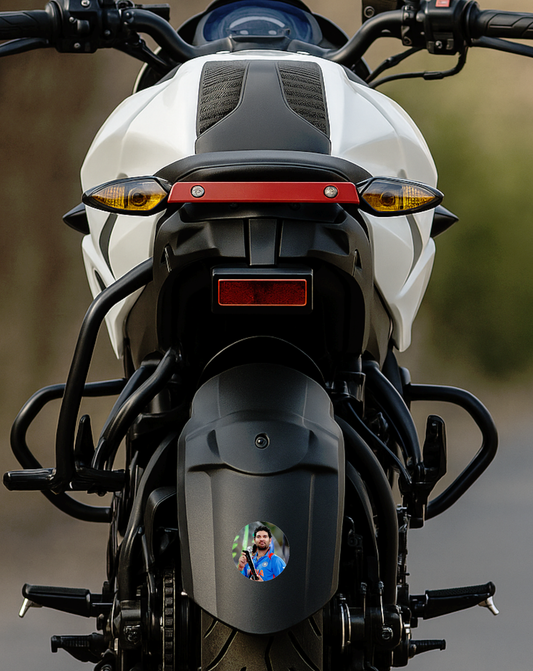 Smeeps Yuvraj Singh Sticker – 10.16 cm (4 Inch) India Cricket Legend Fan Vinyl Decal | Waterproof UV Resistant Round Sticker