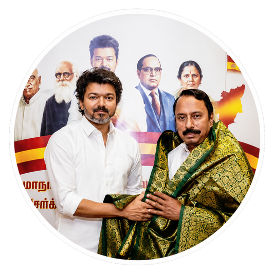 Thalapathy Vijay Political Tribute Round Sticker – 10.16 × 10.16 cm (4 × 4 Inch) Waterproof UV Resistant Vinyl Car & Bike Sticker for Car, Helmet, Laptop & Rear Glass | Premium Fan Art Decal Pack of 1