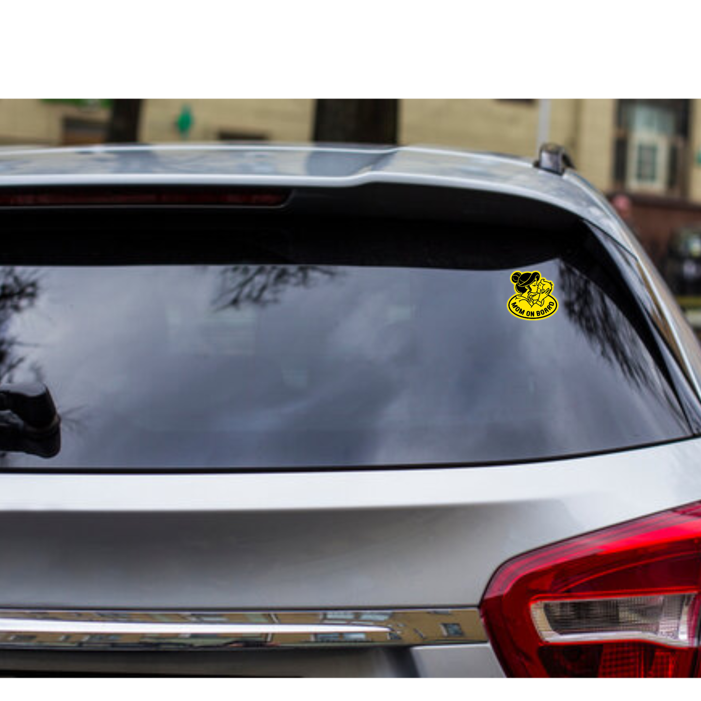 Smeeps Mom On Board Sticker – 12.5 x 12 cm Oval Kiss Design | Loving Mother & Baby Graphic | Bright Yellow, Waterproof, Durable