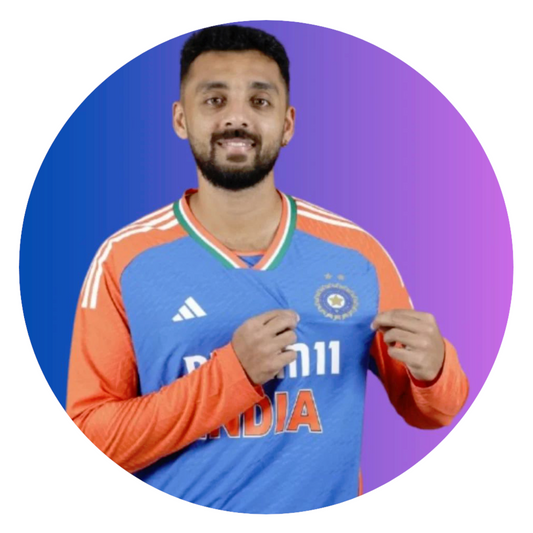 Smeeps Ruturaj Gaikwad Sticker – 10.16 cm (4 Inch) Indian Cricket Star Fan Vinyl Decal | Waterproof UV Resistant Round Car & Bike Sticker